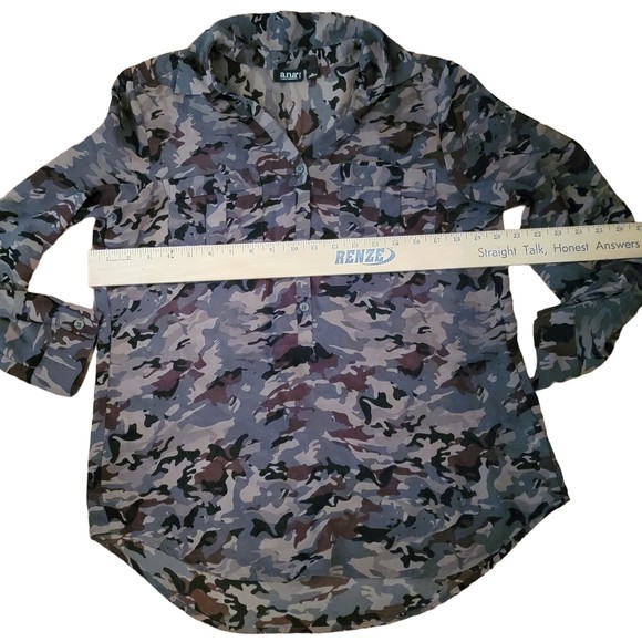 a.n.a Womens Camo Long Sleeve‎ Pockets Collared Button Up Shirt Size PL - Picture 2 of 5
